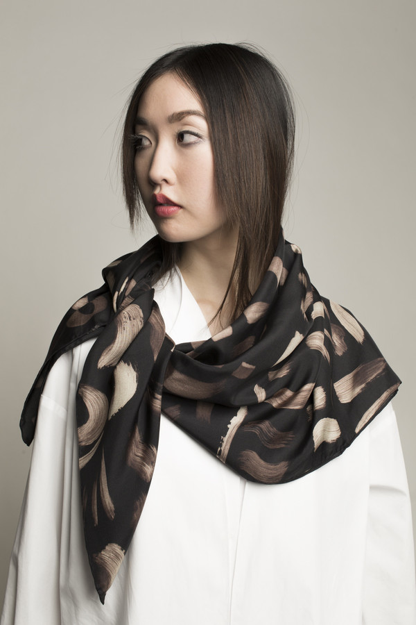 Mansi Shah Gestures Scarf in Multi Mansi Shah Gestures Scarf in Multi