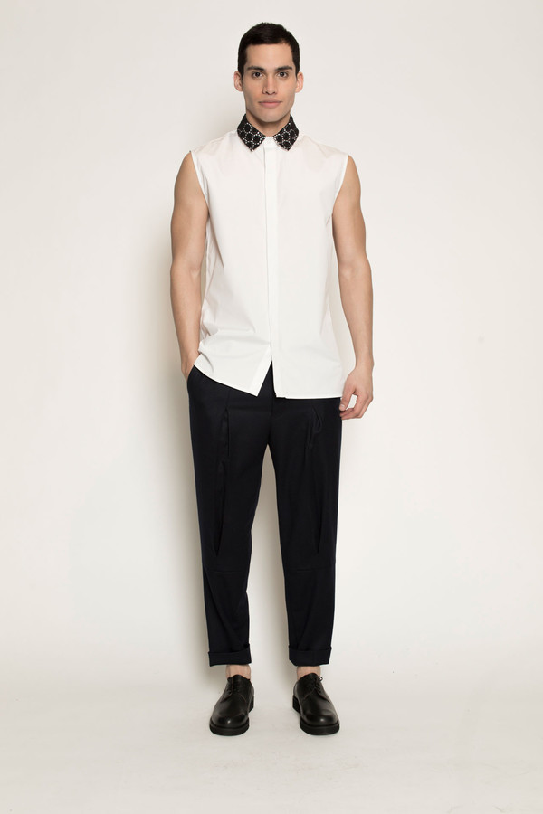 Men's Kenneth Ning Lace Collar Sleeveless Shirt in White Men's Kenneth Ning Lace Collar Sleeveless Shirt in White