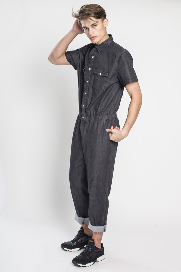 Unisex Standard Issue jumper in Black Unisex Standard Issue jumper in Black