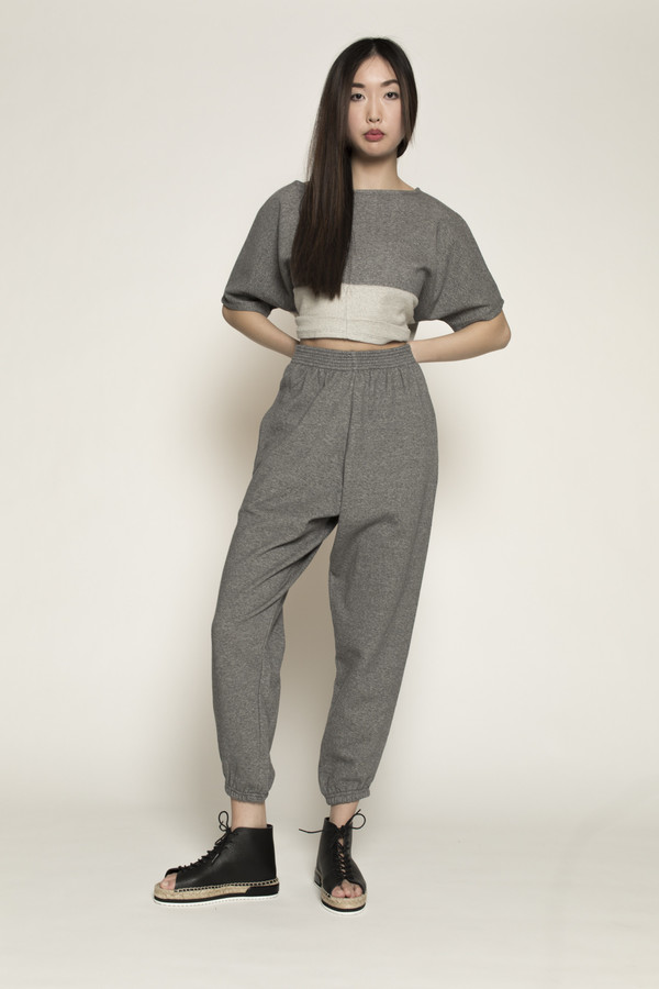 MARY MEYER Warm Up Pants in Dark Grey MARY MEYER Warm Up Pants in Dark Grey