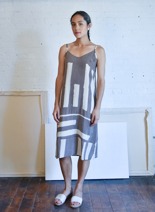 Seek Collective Yin Dress, dove griffa print Seek Collective Yin Dress, dove griffa print