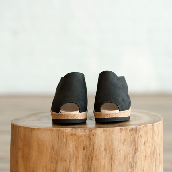 Reality Studio Olga Clog Nubuck Reality Studio Olga Clog Nubuck