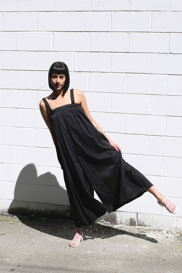 BLACK CRANE PLEATS JUMPER BLACK CRANE PLEATS JUMPER