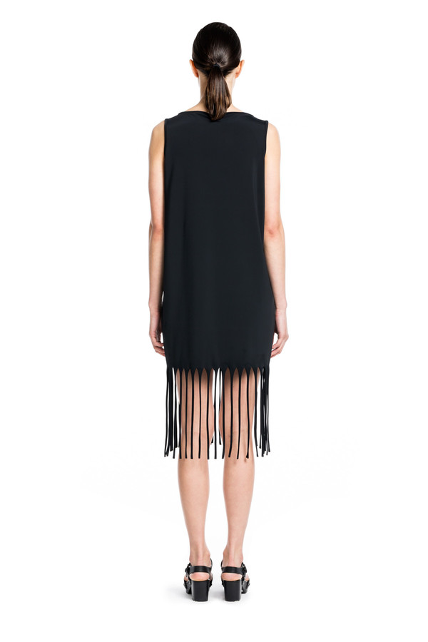 BETH RICHARDS Fringe Dress - Black MINIMAL SHIFT PULLOVER DRESS WITH FRINGE DETAIL ALONG HEM BETH RICHARDS Fringe Dress - Black MINIMAL SHIFT PULLOVER DRESS WITH FRINGE DETAIL ALONG HEM