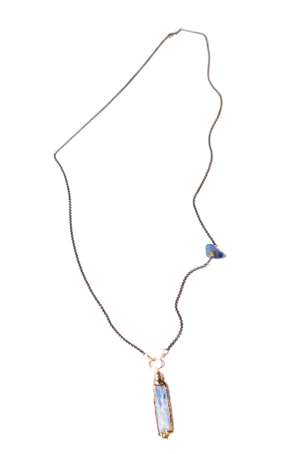 Bloom Kyanite Long Necklace Bloom Kyanite Long Necklace