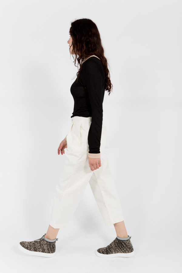 Objects Without Meaning Crop Pleat Pants Objects Without Meaning Crop Pleat Pants