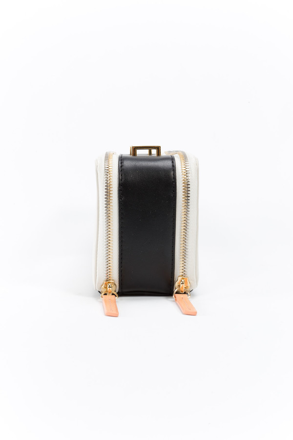 WANT Les Essentiels de la Vie Demiranda Shoulder Bag Chalk/Black WANT Les Essentiels de la Vie Demiranda Shoulder Bag Chalk/Black