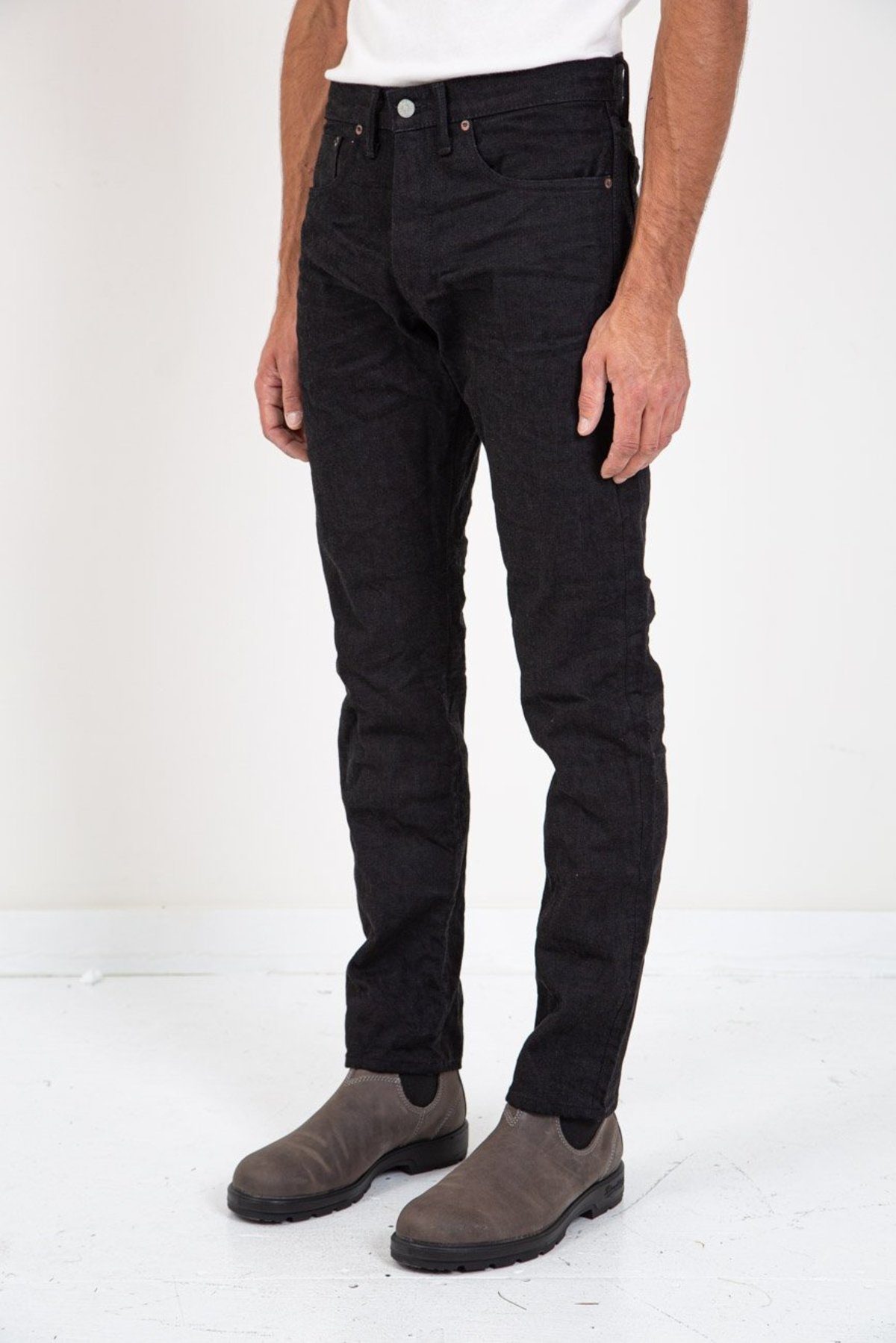 RRL SLIM FIT JEAN - NEW BLACK ON BLACK 