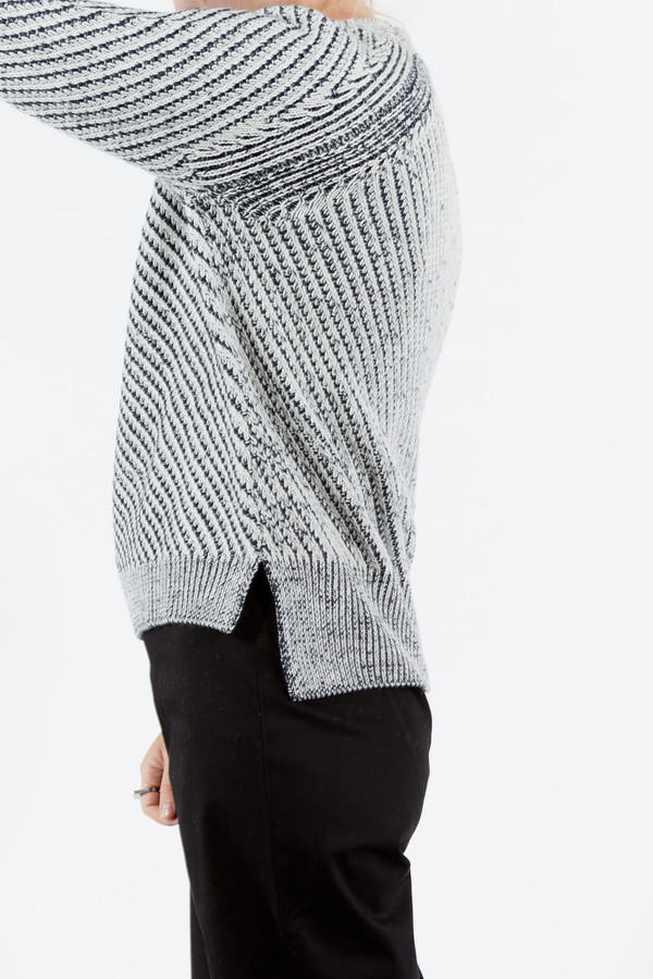 Le Mont St. Michel Plaited Sweater Le Mont St. Michel Plaited Sweater