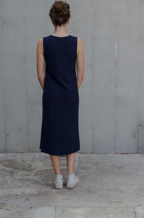 Ali Golden V-NECK SWEATER DRESS Ali Golden V-NECK SWEATER DRESS