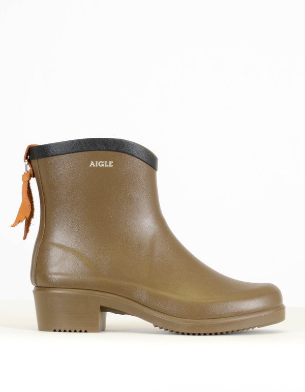 Aigle Miss Juliette Rainboot Chaudron Noir Aigle Miss Juliette Rainboot Chaudron Noir