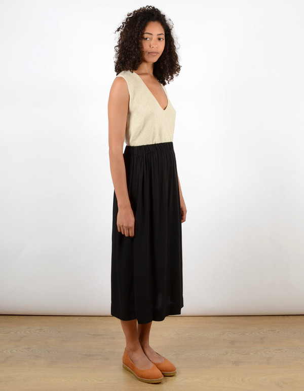 Ali Golden Midi Skirt Black Ali Golden Midi Skirt Black