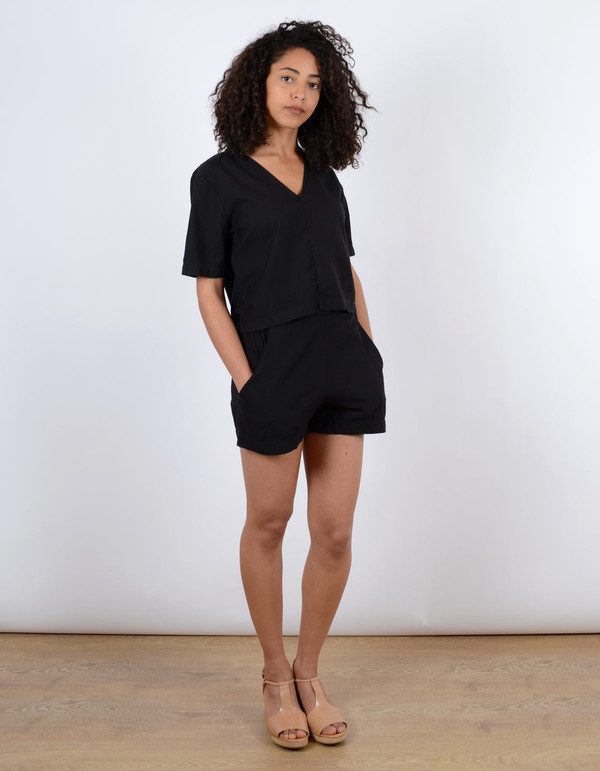 Ali Golden V-Neck Top Black Ali Golden V-Neck Top Black