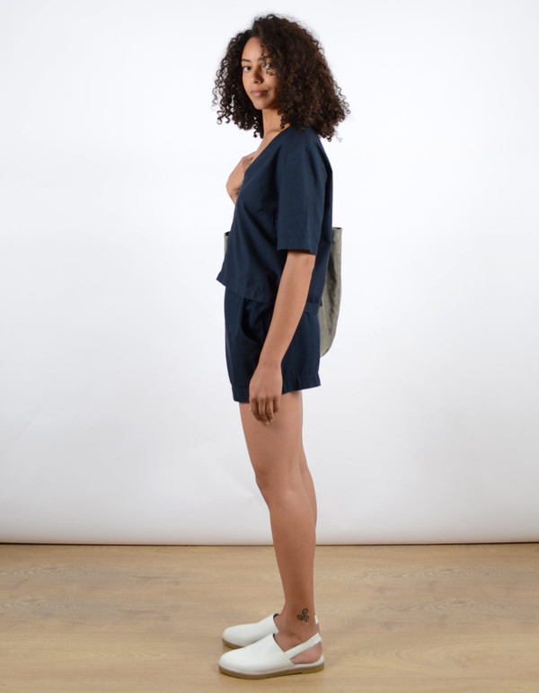 Ali Golden V-Neck Top Navy Ali Golden V-Neck Top Navy
