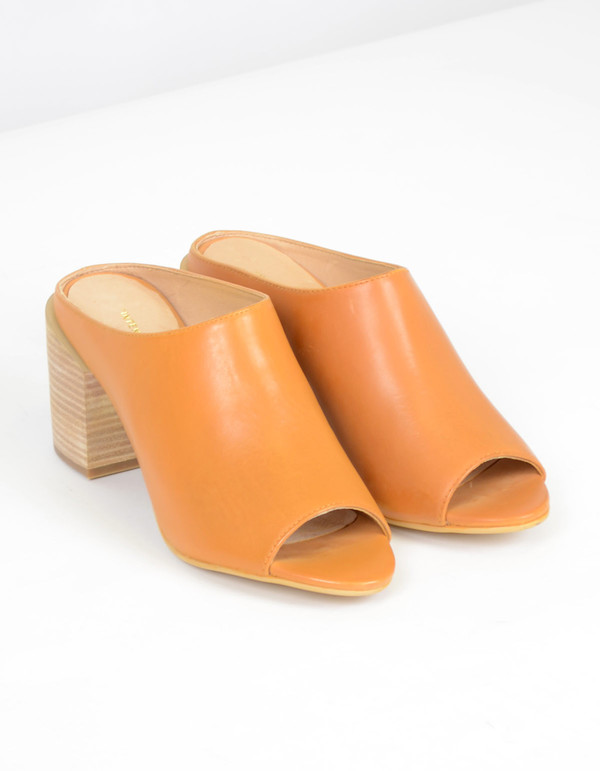 Intentionally Blank Filly Mule Tan Intentionally Blank Filly Mule Tan