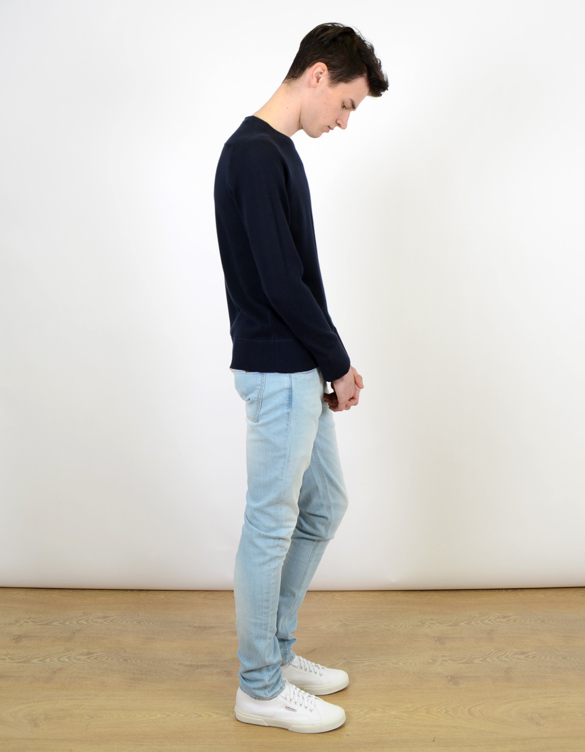 lean dean cirrus sky