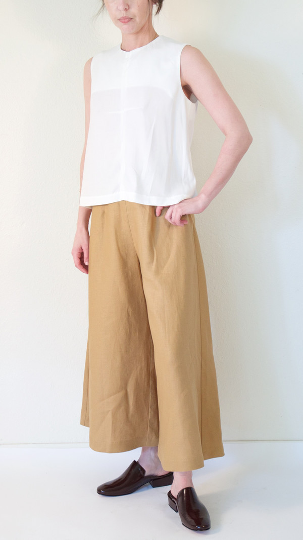 Wolcott : Takemoto Knavish Culotte in Tan Wolcott : Takemoto Knavish Culotte in Tan