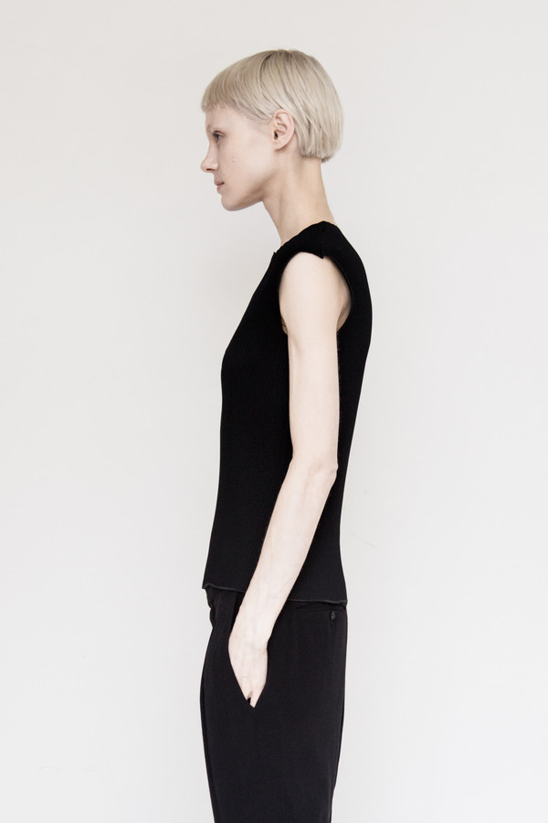 Kallmeyer Pleat Sleeveless Top Kallmeyer Pleat Sleeveless Top
