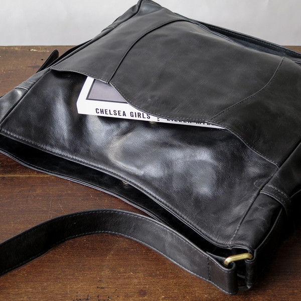 Erica Tanov leather buckle bag Erica Tanov leather buckle bag