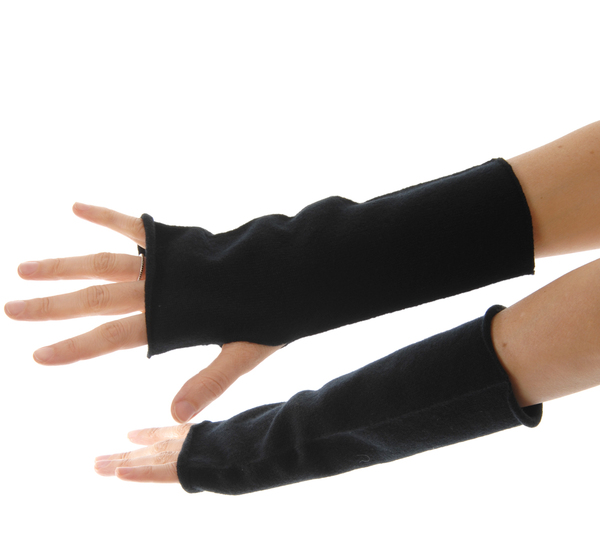 Cashmere Arm Warmers by Oyuna Cashmere Arm Warmers by Oyuna
