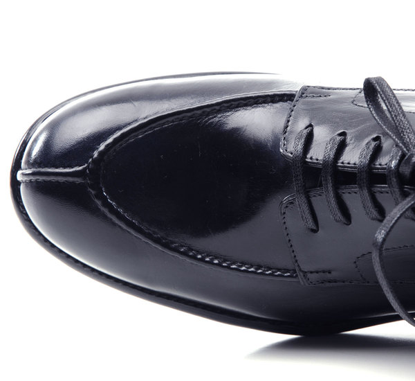 Le Yucca's Navy Karena Shoe by Le Yucca’s Le Yucca's Navy Karena Shoe by Le Yucca’s