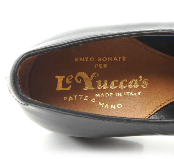 Le Yucca's Navy Karena Shoe by Le Yucca’s Le Yucca's Navy Karena Shoe by Le Yucca’s