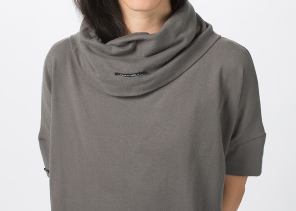 Album di Famiglia Cowl Neck Top Album di Famiglia Cowl Neck Top