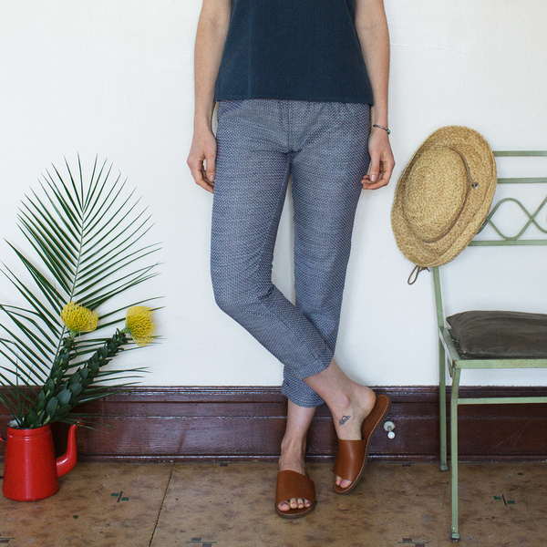 Me & Arrow Cuff Slim Pants Dot Chambray Me & Arrow Cuff Slim Pants Dot Chambray