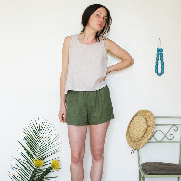 Me & Arrow Basic Short Tank Sand Stripe Me & Arrow Basic Short Tank Sand Stripe