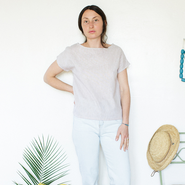 Me & Arrow Basic Tee - Sand Stripe Me & Arrow Basic Tee - Sand Stripe