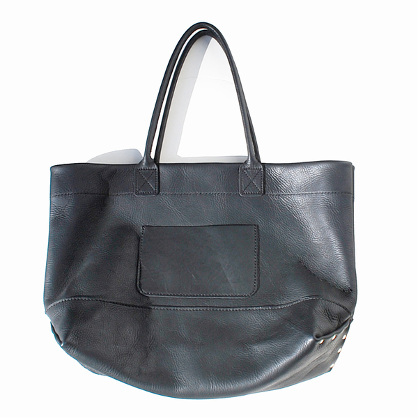 Unknown Leather Tote<br>Oiled Leather Black<BR>UNISEX Unknown Leather Tote<br>Oiled Leather Black<BR>UNISEX