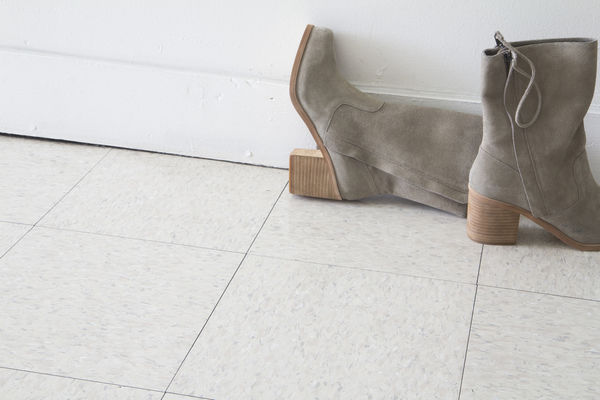 Intentionally Blank PONCHO boot in GREY suede Intentionally Blank PONCHO boot in GREY suede