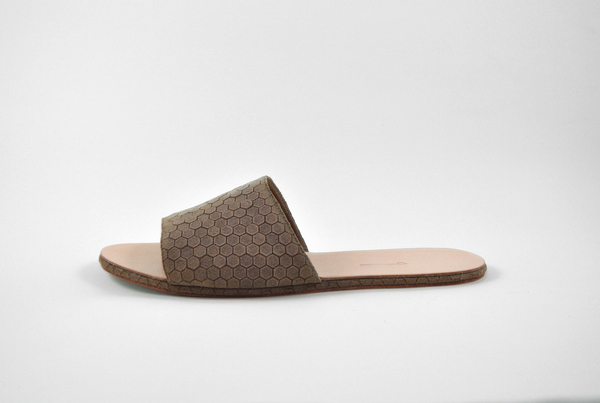 The Palatines Caelum slide sandal - bark hex leather The Palatines Caelum slide sandal - bark hex leather
