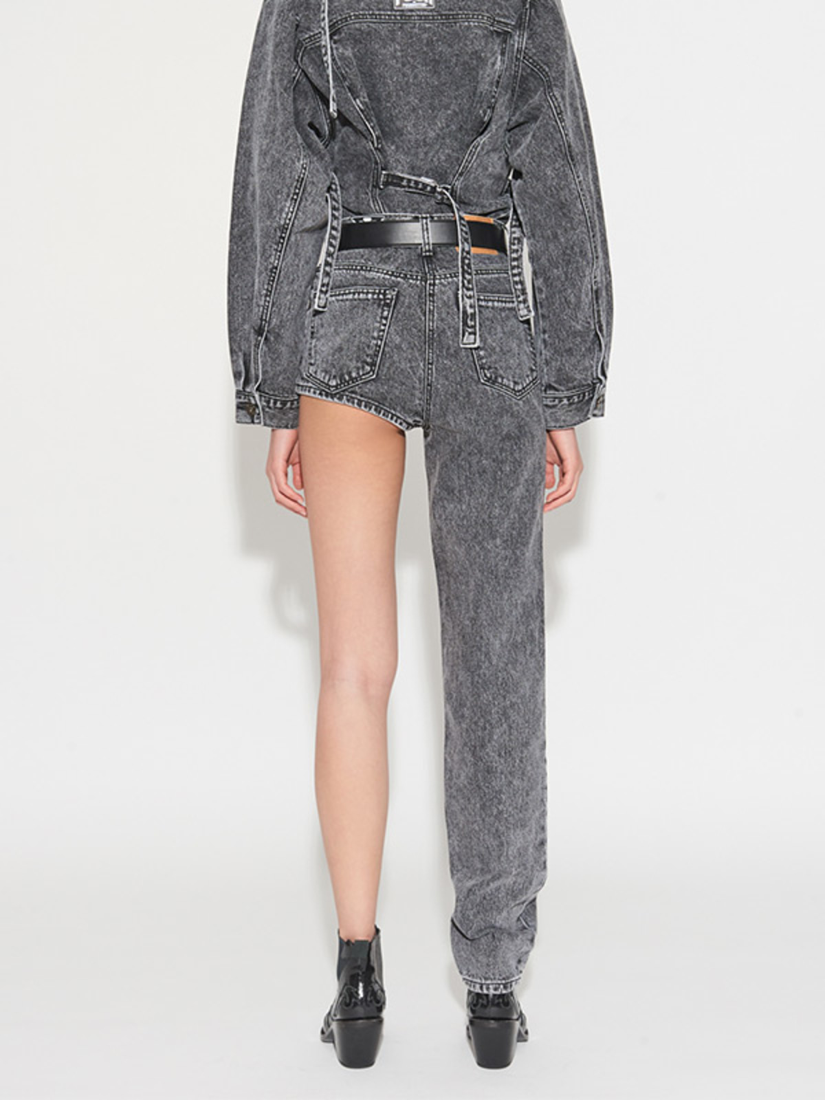 PUSHBUTTON Straight One Leg Jeans 