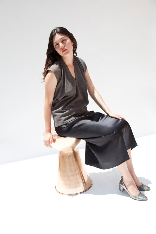 Miranda Bennett Everyday Top, Silk Noil in Coal Miranda Bennett Everyday Top, Silk Noil in Coal