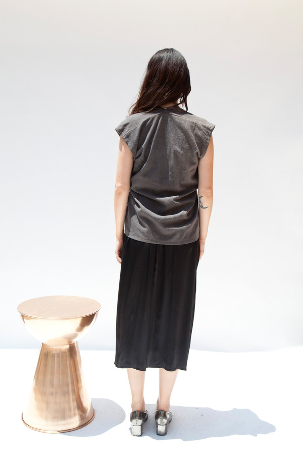 Miranda Bennett In-Stock: Everyday Top, Silk Noil in Coal Miranda Bennett In-Stock: Everyday Top, Silk Noil in Coal