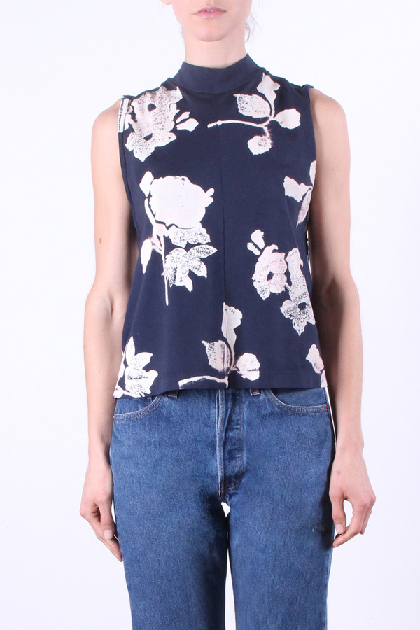 Calder Blake Eliot Tank in Navy Flower Print Calder Blake Eliot Tank in Navy Flower Print