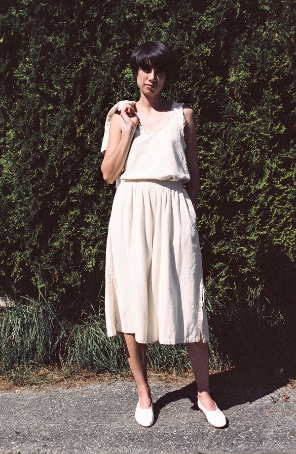 Black Crane Center Seam Tank - cream Black Crane Center Seam Tank - cream