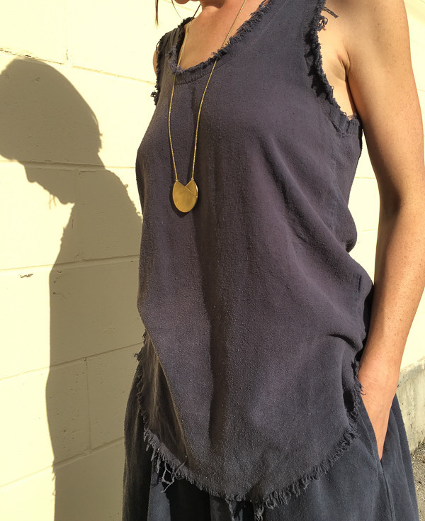 Black Crane Center Seam Tank Black Crane Center Seam Tank