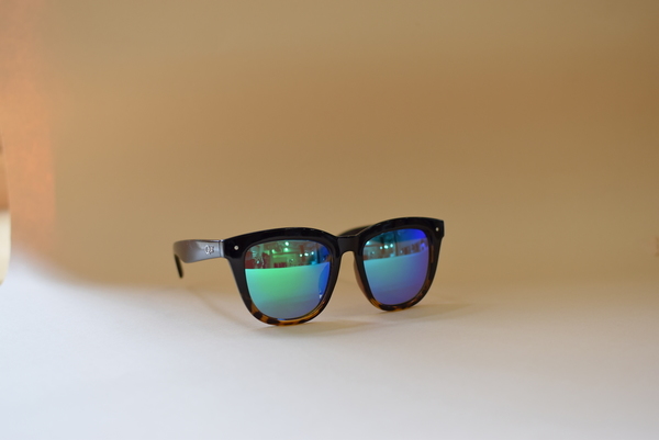 Quay Zeus Sunglasses Quay Zeus Sunglasses