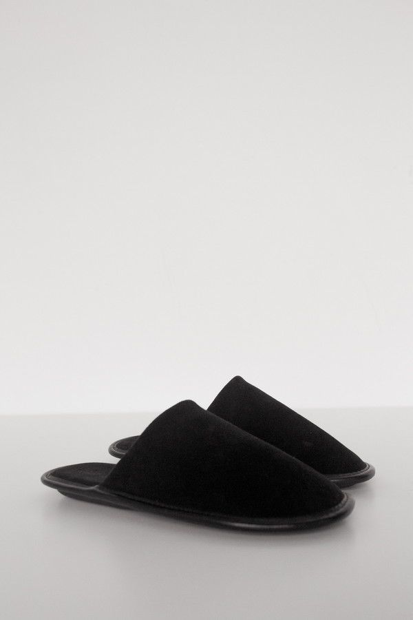 Lisa B. Women Suede Slipper - Black Lisa B. Women Suede Slipper - Black