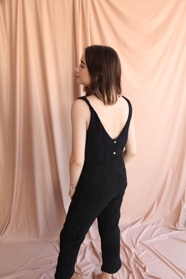 Objects Without Meaning Twist Button Back Top, Black Objects Without Meaning Twist Button Back Top, Black