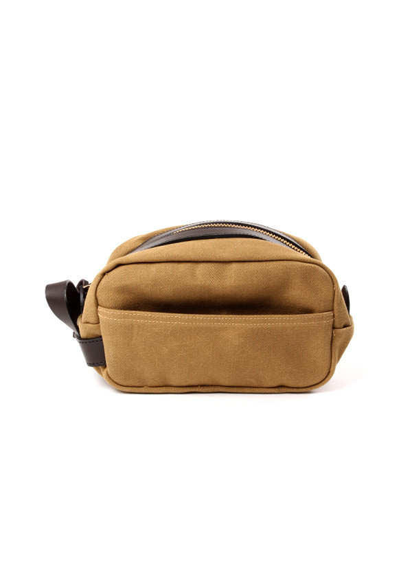 Filson - Travel Kit in Tan Filson - Travel Kit in Tan