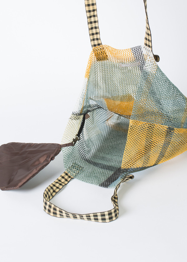Epice Large Mesh Tote with Clutch Epice Large Mesh Tote with Clutch