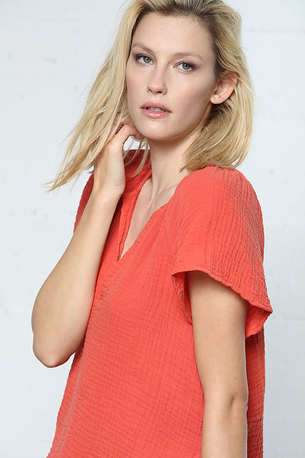 lavi cerise top in grenadine lavi cerise top in grenadine