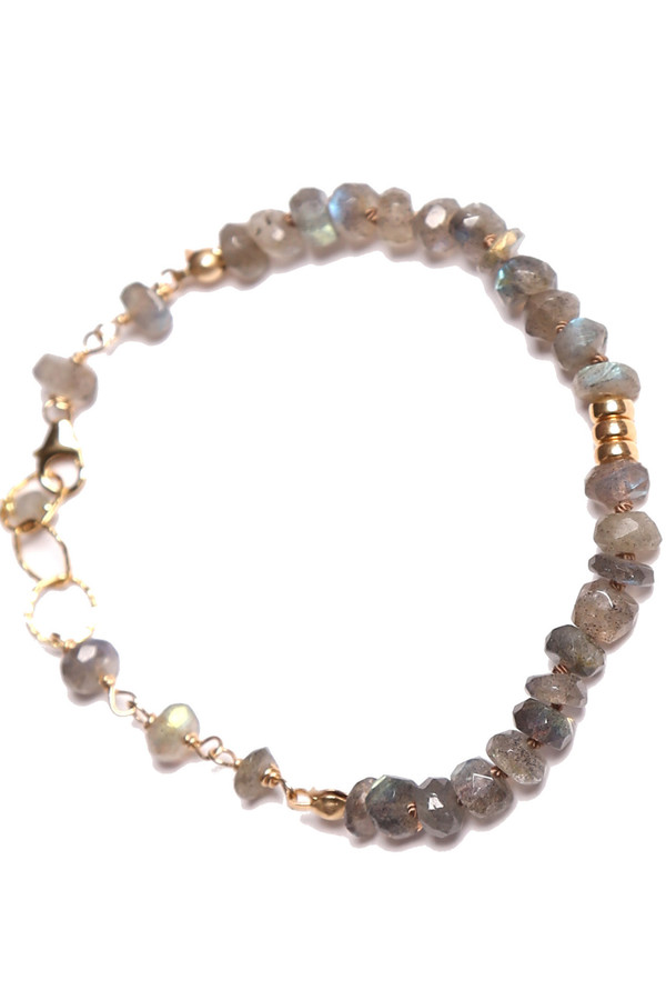 James and Jezebelle Labradorite with Gold Beads Bracelet James and Jezebelle Labradorite with Gold Beads Bracelet