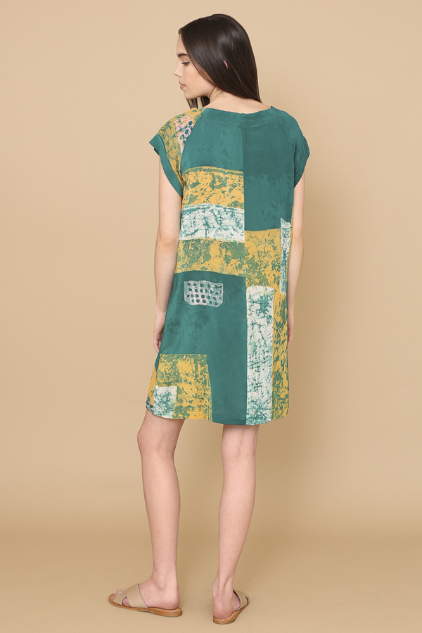 Osei-Duro Deni Raglan in Green Rubics Osei-Duro Deni Raglan in Green Rubics