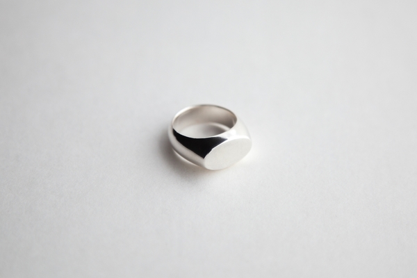 Muraco Wolfe Oval Signet Ring Muraco Wolfe Oval Signet Ring