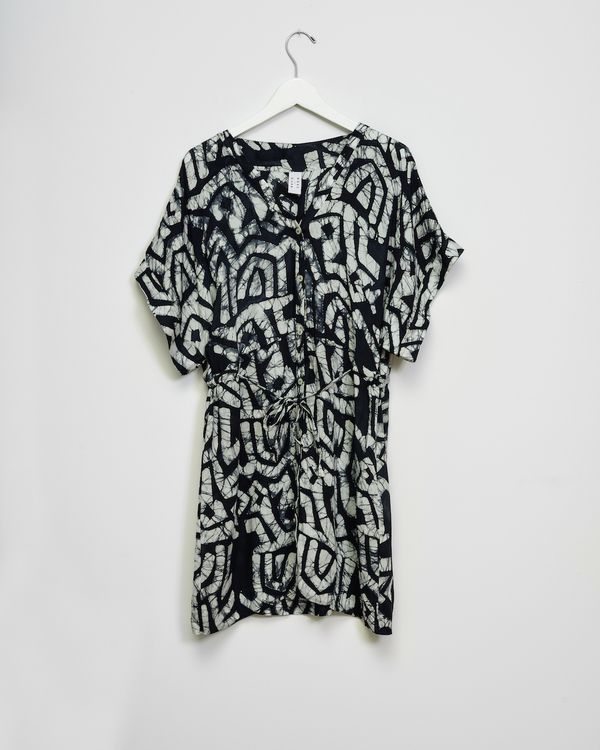 Osei-Duro Toss Kimono in Labyrinth Osei-Duro Toss Kimono in Labyrinth