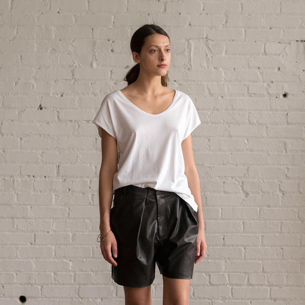 Calder Blake Pascale Tee Calder Blake Pascale Tee